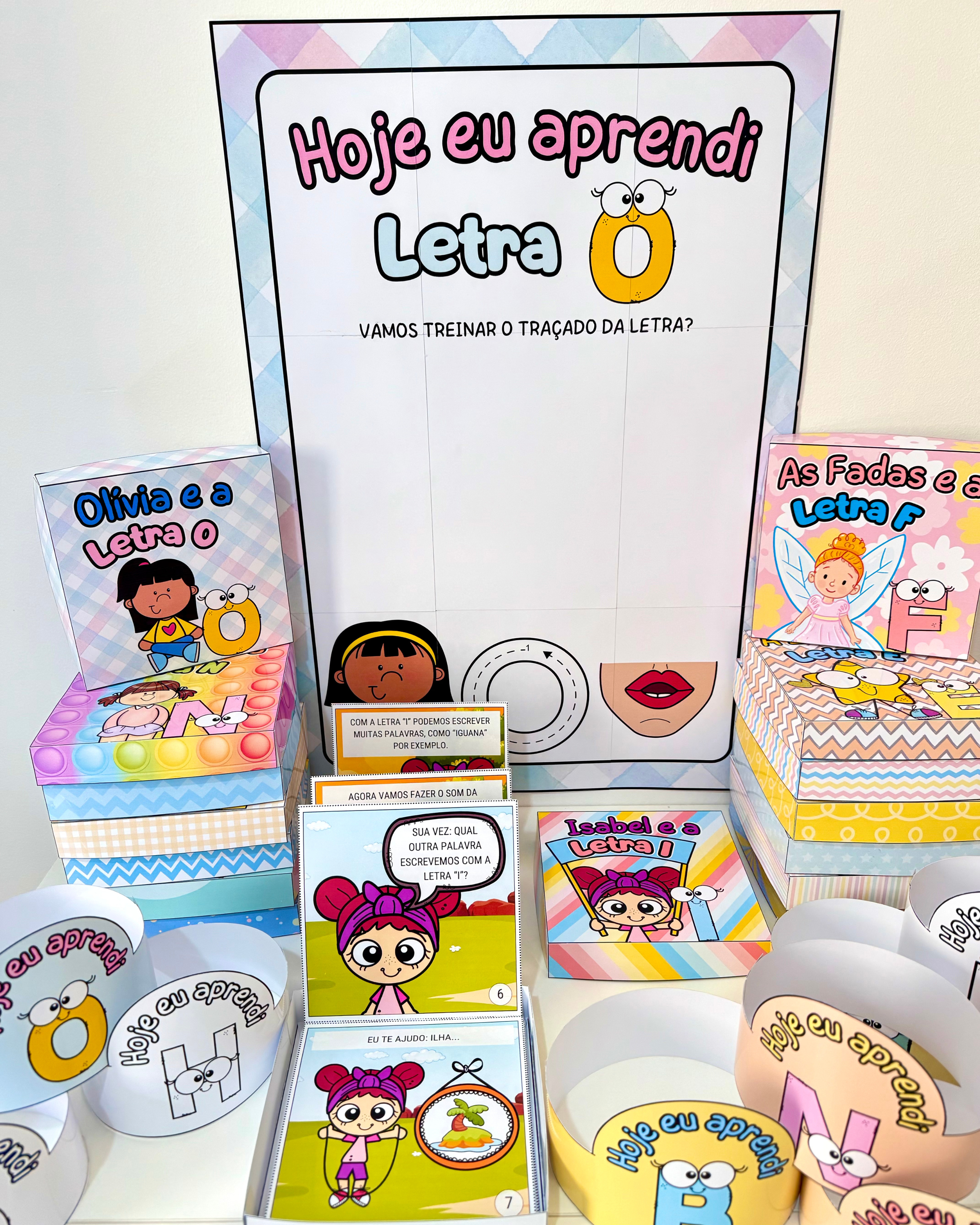 Combo Super Kits Histórias na Caixa e Cartazes Letras do Alfabeto - Imagem 7